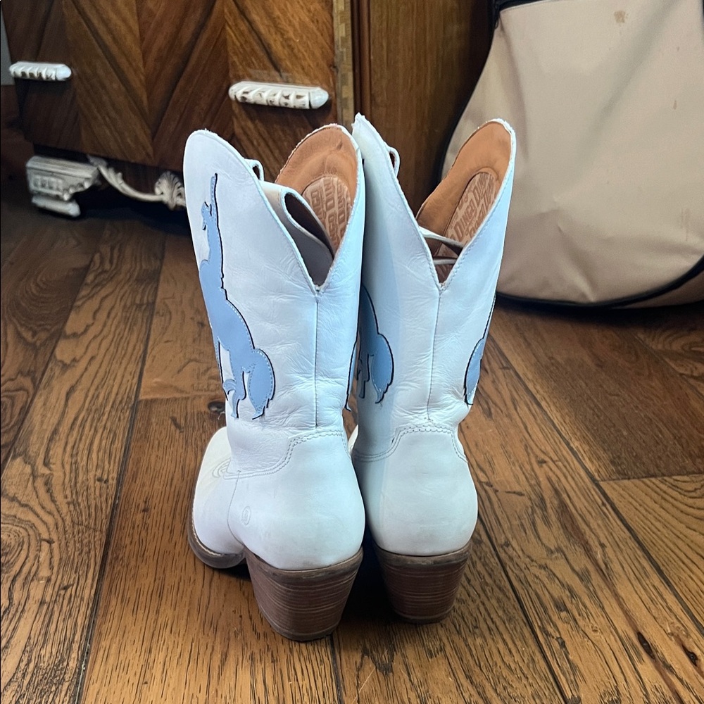 Durango White and Blue Heeled Boots - Picture 4 of 5